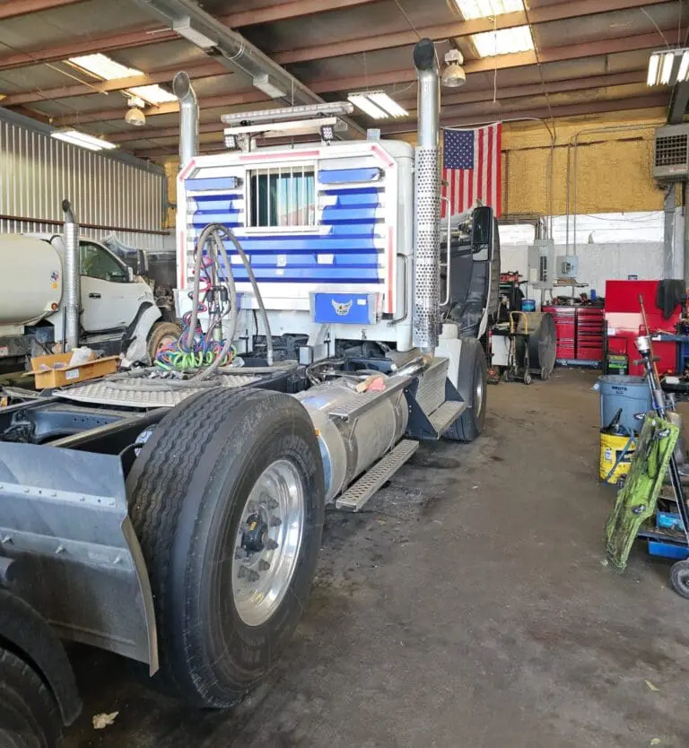 Semi-truck repair in Liberty Hill, TX shop – Texas Truck & Trailer